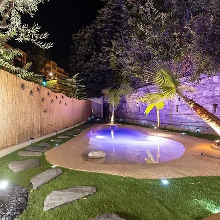 Rare ! Un Petit Paradis A Apartment